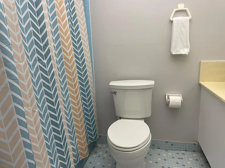 4629 Poinciana St #211 — Photo 22