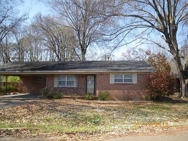 1st image of 222 Rollins Dr