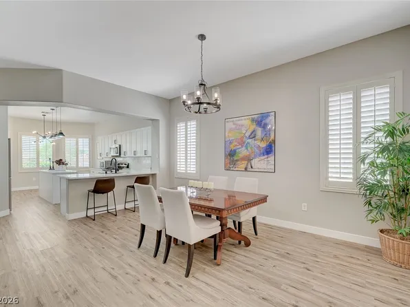 10613 Spring Garden Ct, Las Vegas, NV 89134