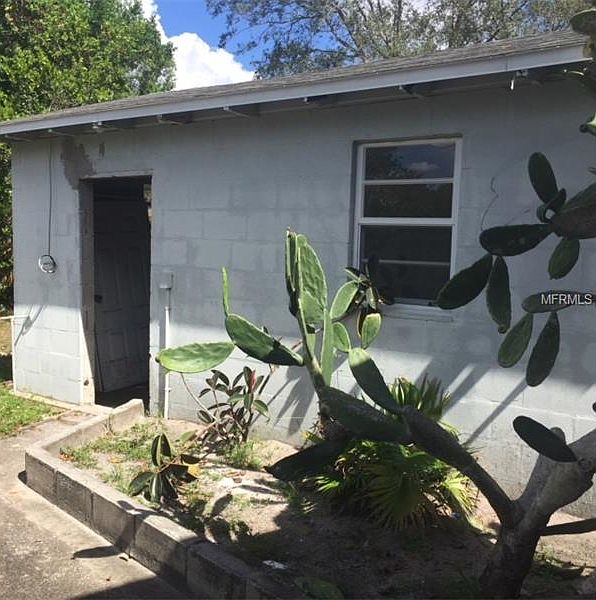 2nd image of 1206 E Frierson Ave