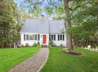 36 Bonnie Briar Rd, Osterville, MA 02655