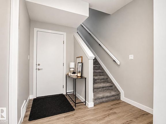 3rd image of 50 Ebony Blvd #82