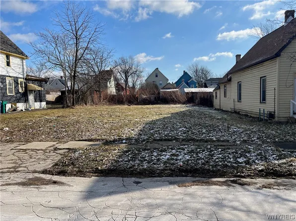 81 May St #33, Buffalo, NY 14211