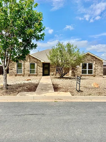 4925 Scarlett Oak Dr Photo 1
