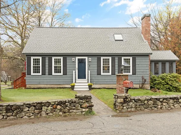 2 Old Wood Rd, Westford, MA 01886