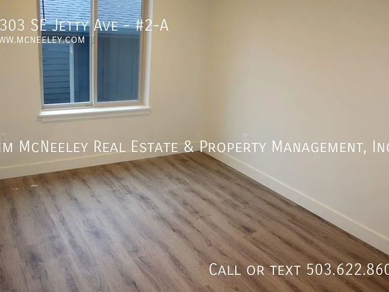 1303 SE Jetty Ave #2-A — Photo 13