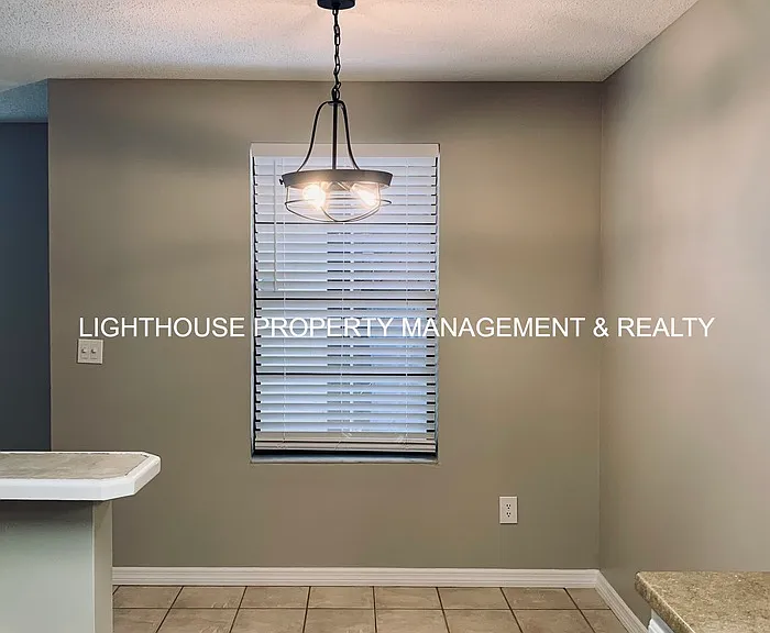 466 Crabapple Ct #D — Photo 6