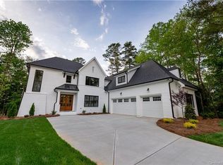 2475 Mountain Park Dr, Charlotte, NC 28214