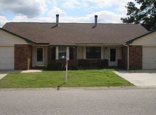 7617 Oldridge Rd, North Charleston, SC 29418