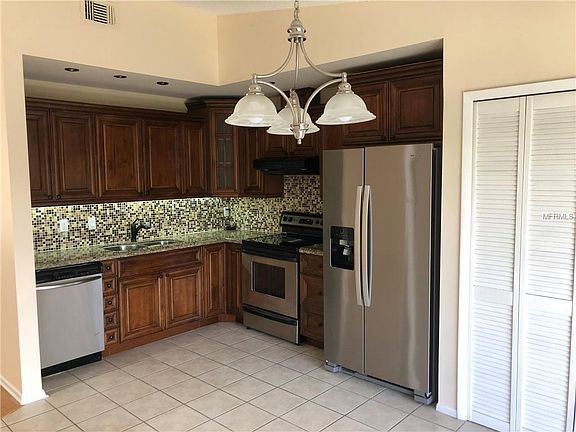 5th image of 3007 Casselwood St