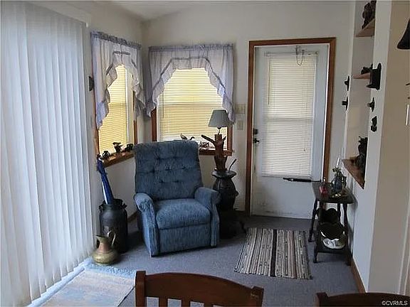 5th image of 1518 Highland St