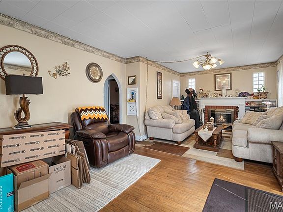3rd image of 1251 Hafner Pl