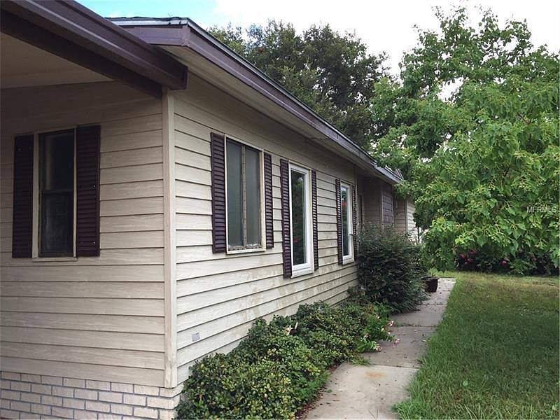 1st image of 10137 SE 126th Ln