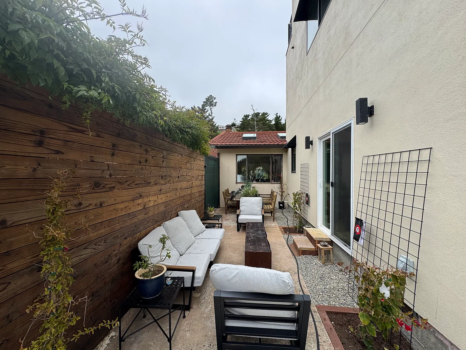 1 bed, 950 sqft, $3,750 — Photo 4