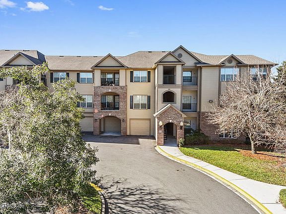 2nd image of 7800 Point Meadows Dr APT 1136