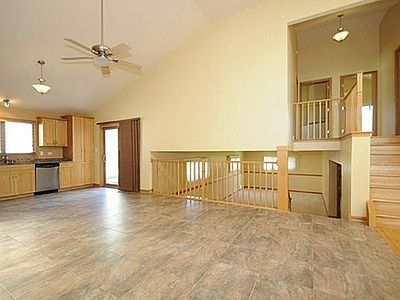 4th image of 6616 W Home Ave
