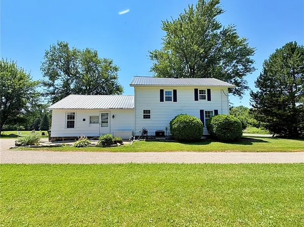 10677 Baumhart Rd, Amherst, OH 44001