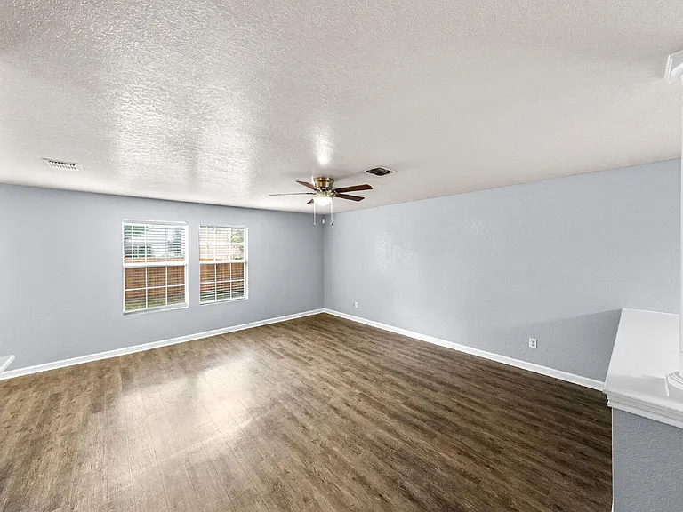 7815 Horse Holw — Photo 8