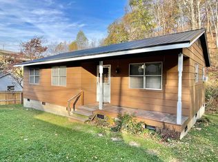 1554 S 19th St W, Huntington, WV 25701