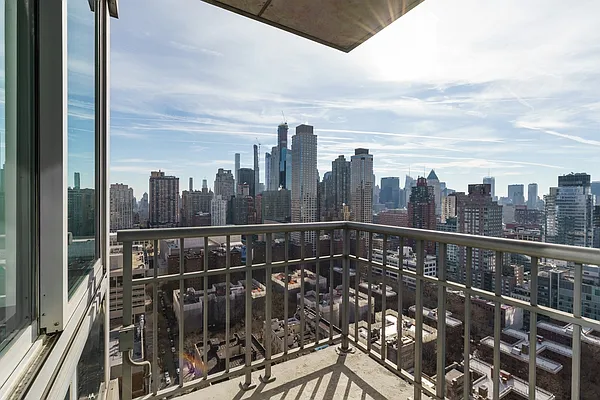 Rented by The Dermot Realty Management Company | media 7