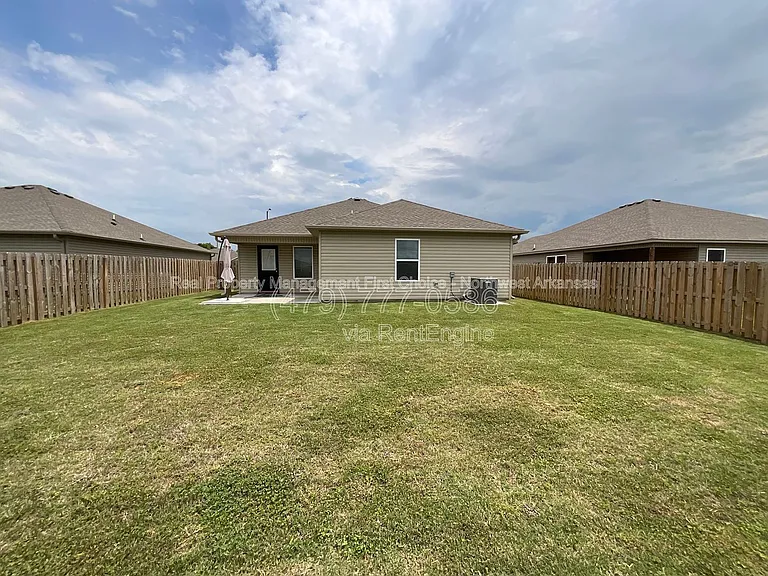 2608 S Silver St — Photo 17