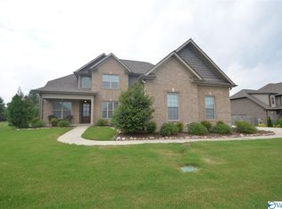 22733 Bluffview Dr, Athens, AL 35613