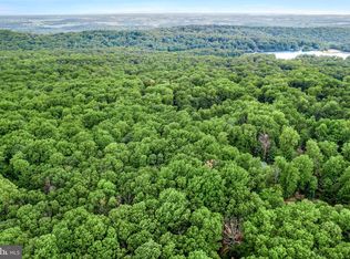 Applejack Ln, Harpers Ferry, WV 25425