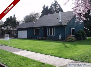 908 N 1st Pl, Springfield, OR 97477