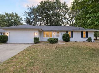 7701 Edwin Ln, Loves Park, IL 61111