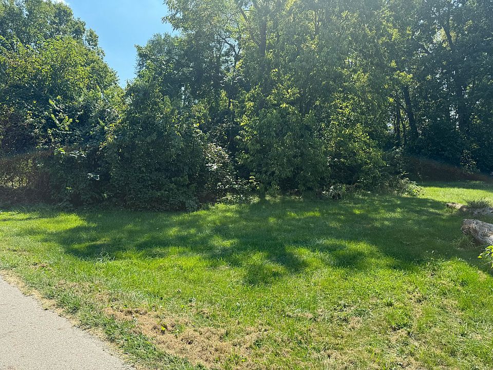 2nd image of 0 Tulip Rd