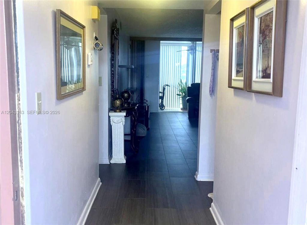 9481 Sunrise Lakes Blvd APT 208, Sunrise, FL - View 3