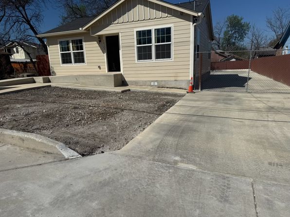 1507 W Hildebrand Ave