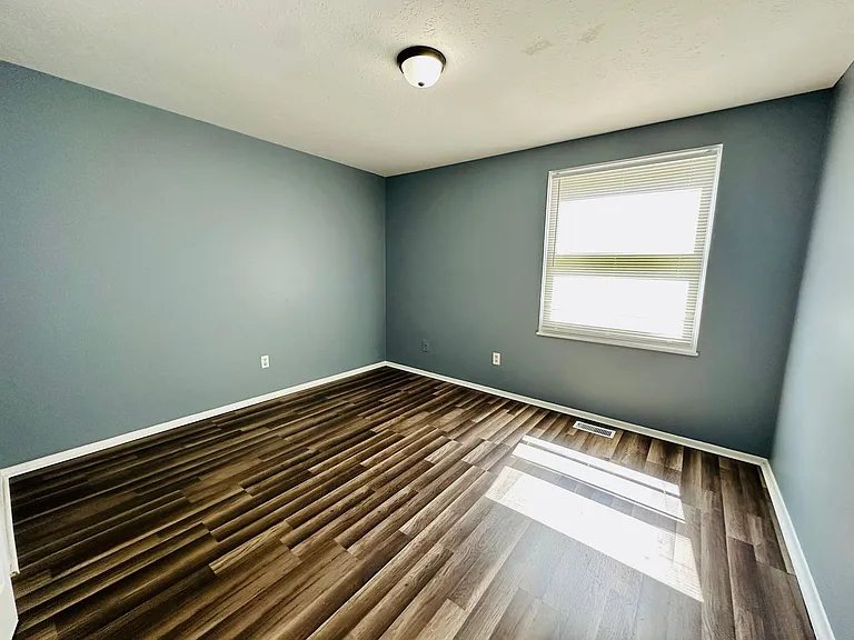 8507 Bost Ln — Photo 12