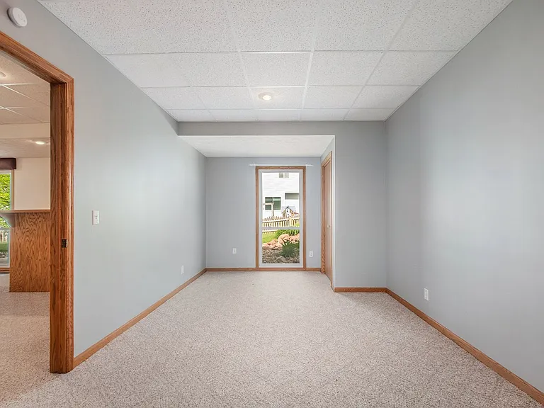 15206 Borman St — Photo 12