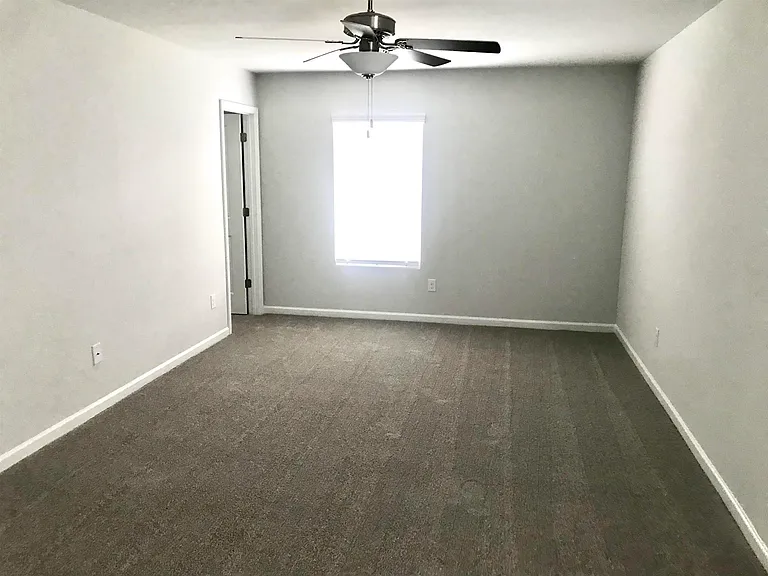 106 Ison Woods Ct — Photo 9