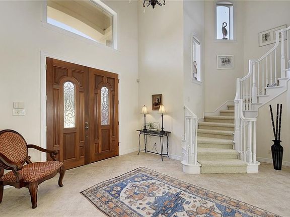 5th image of 16036 Fontaine Ave