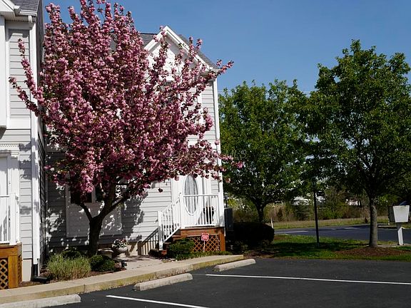 End Unit closest to pool