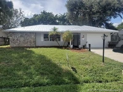 1526 SE Minorca Ave, Port Saint Lucie, FL, 34952