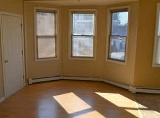 147 Atwells Ave APT 2, Providence, RI 02903