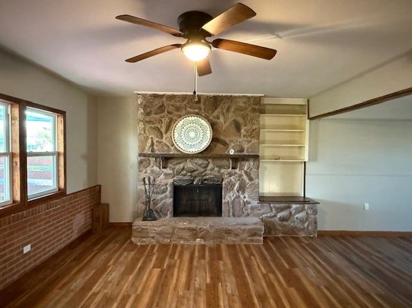 1302 Old Estill Springs Rd, Tullahoma, TN 37388