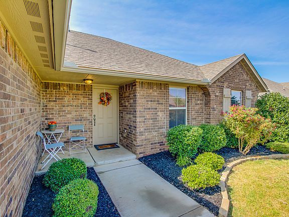 3rd image of 2901 Busheywood Drive