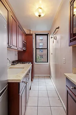 Sold by Citi Habitats | media 11