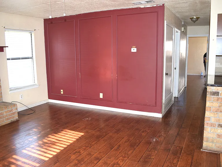 1806 Family Cir — Photo 16