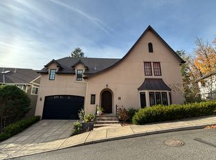 2629 NW Birkendene St, Portland, OR 97229