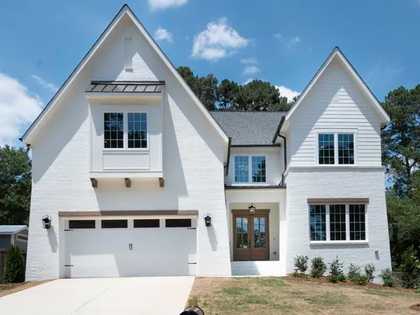 621 Duke Dr, Raleigh, NC 27609