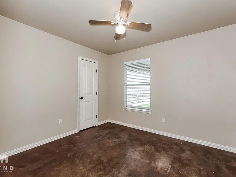 110 Jolin Ln — Photo 16