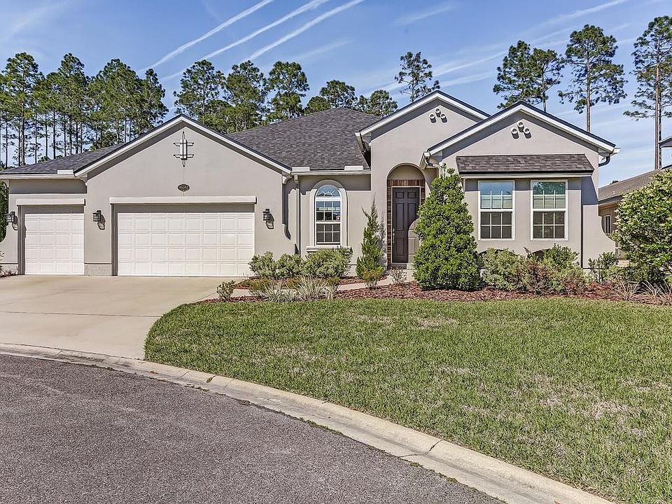 1st image of 95092 Royal Palm Ct