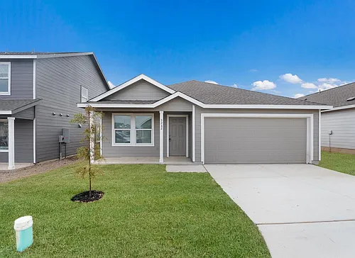 3234 Gilbert Gdn Photo 1