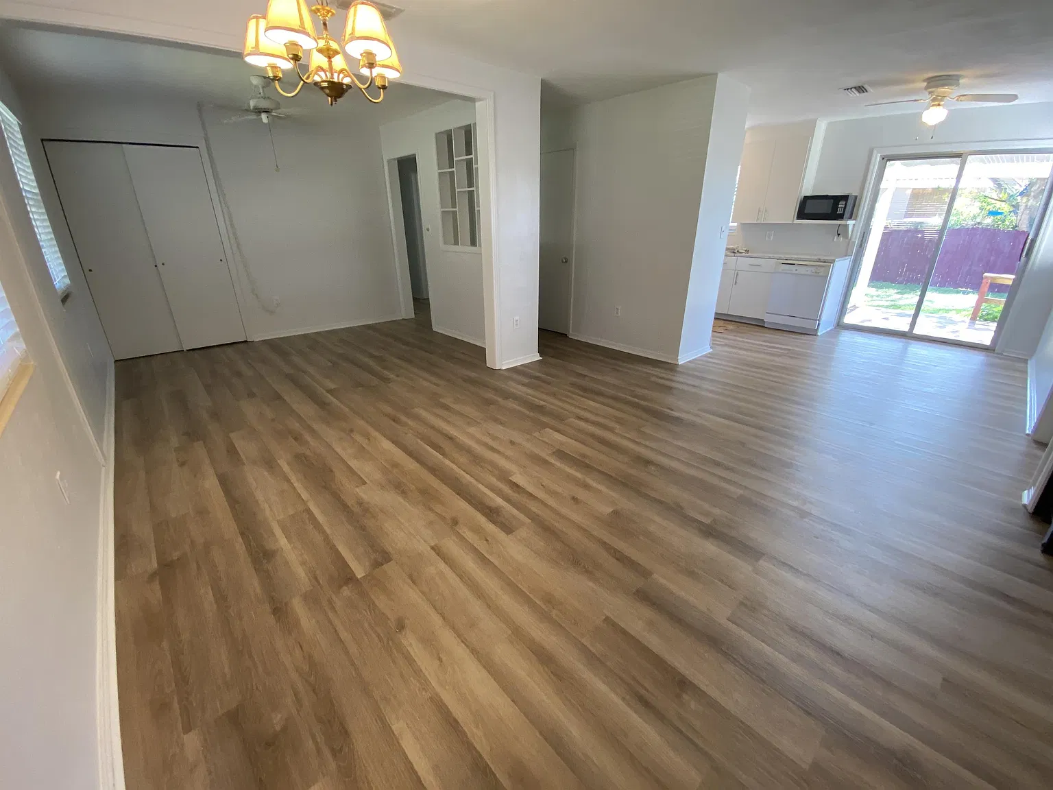 3368 Apache Street - 1 — Photo 3