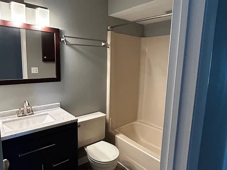 634 Pinewood Dr — Photo 16